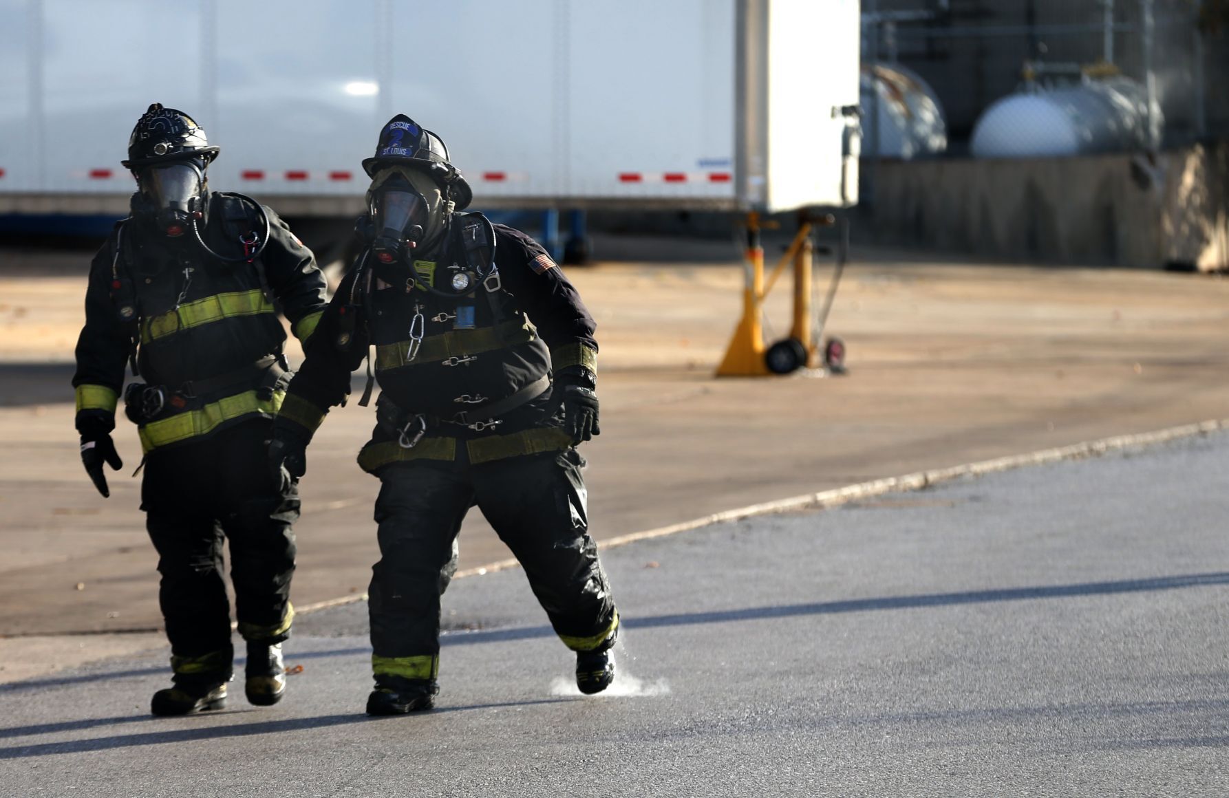 Two firefighters injured near site of chemical leak in St. Louis